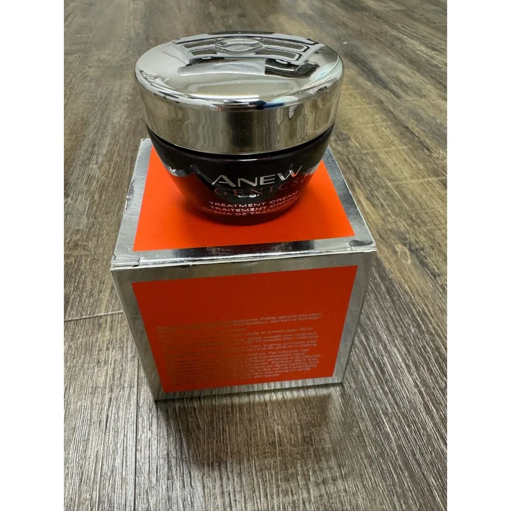 Avon Anew Genics Treatment Cream 1.0 oz Anti-Aging‎ Night Face Moisturizer AHA